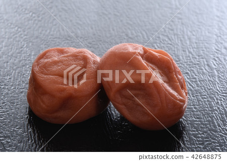 Umeboshi 42648875