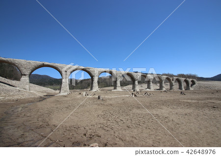 Taushu Bet River Bridge（5月）25 42648976