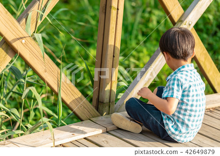 Children who live an exploratory life Children who live an exploratory life 42649879