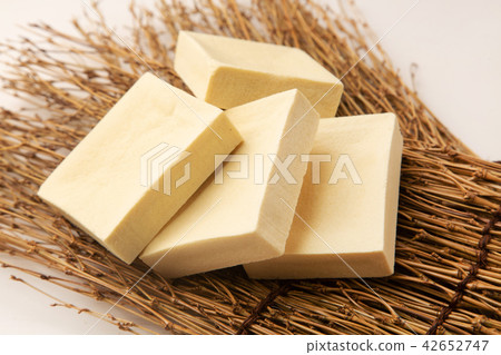 Koya-tofu 42652747
