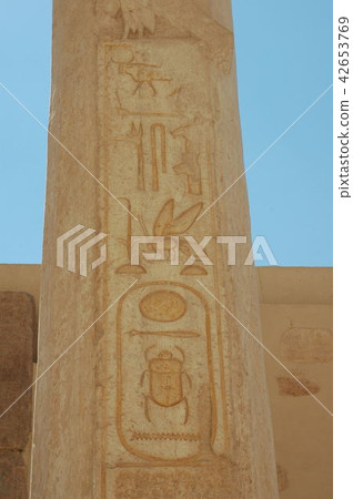 埃及，盧克索，女王哈特謝普蘇特葬禮，圖西姆三世的卡圖 42653769