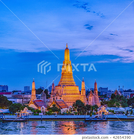 曼谷，泰國的黎明寺寺廟HDR圖像 42654390