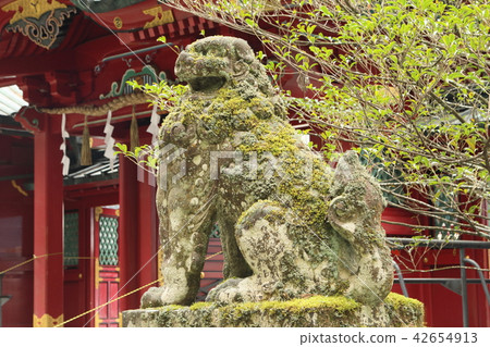 Guardian dog at the Hakone shrine Guardian dog at the Hakone shrine 42654913
