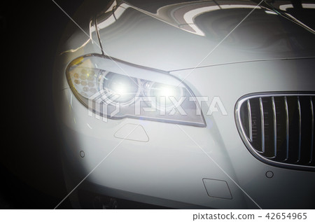 car headlight 42654965