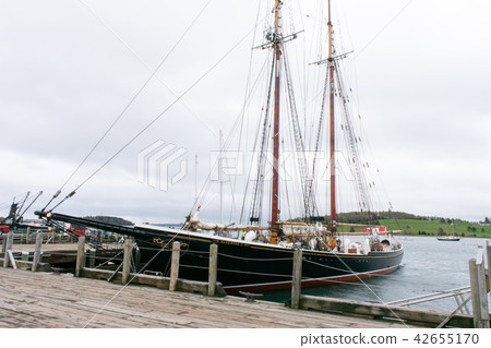 Halifax Lunenberg Halifax Lunenberg 42655170