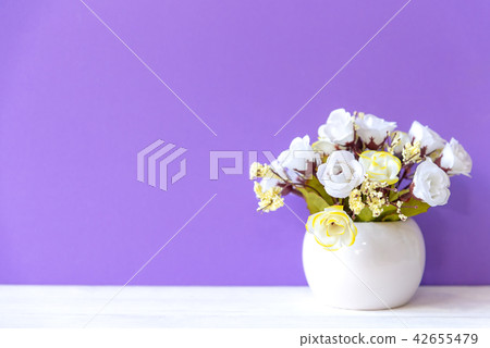Purple wall with calla white flower Purple wall with calla white flower 42655479