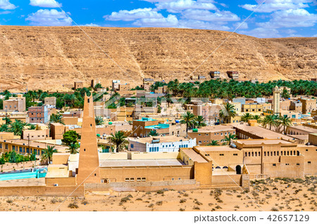 El Atteuf, an old town in the M'Zab Valley in Algeria El Atteuf, an old town in the M'Zab Valley in Algeria 42657129