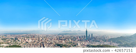 Skyline of taipei city in downtown Taipei, Taiwan. 42657151