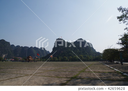 World Heritage Sites in Vietnam Hoa Luo World Heritage Sites in Vietnam Hoa Luo 42659628