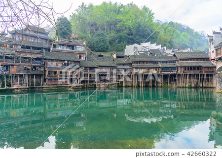 鳳凰古城 42660322