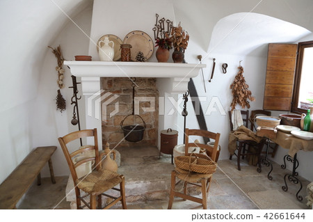 In Italy, Alberobello, Trulloso Vlano In Italy, Alberobello, Trulloso Vlano 42661644