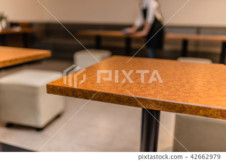 Part-Time Job 42662979