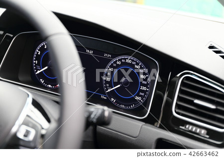 Car driver's seat 42663462