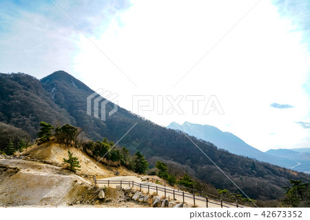 塚原溫泉火山口野之 42673352