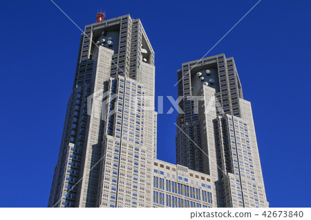 Tokyo Metropolitan Government's First Government Building 42673840