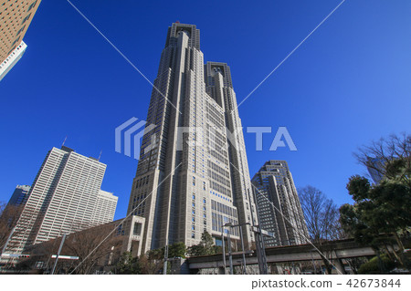 Tokyo Metropolitan Government's First Government Building 42673844