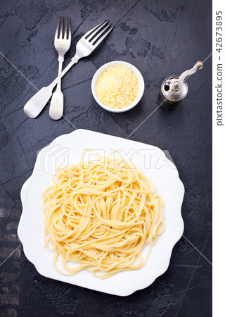Spaghetti Spaghetti 42673895