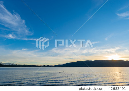 Lake Te Anau Lake Te Anau 42682491