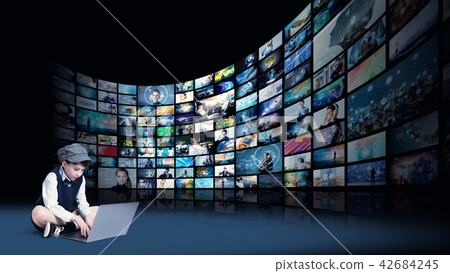 Video archive Video archive 42684245