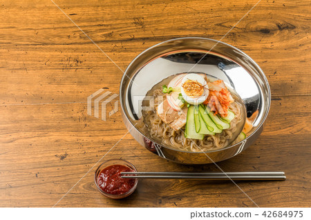 平壤冷面 42684975