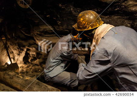 coal mine, stone, rock 42690034
