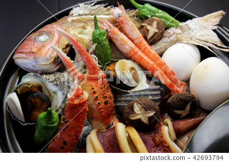 Treasure grilling 42693794