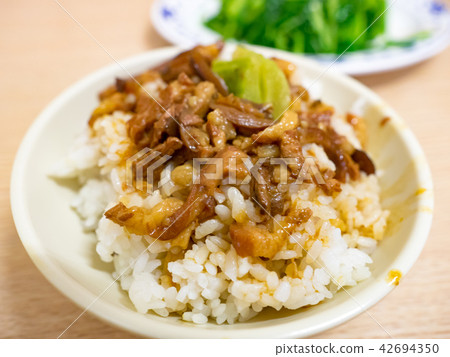 braised pork rice 42694350