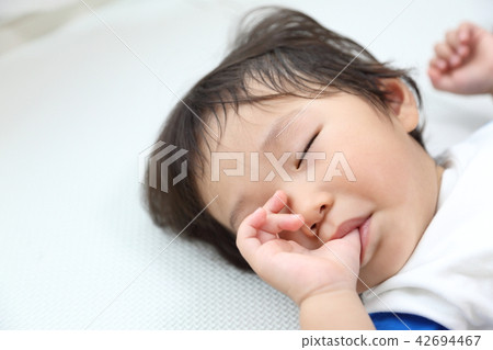 Child asleep while touching Child asleep while touching 42694467