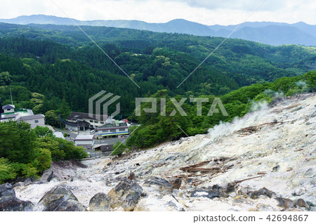 Tochigi prefecture Nasushiobara Oku Shiobara Shinbu explosion crater crater Shinto hot spring (July) 42694867