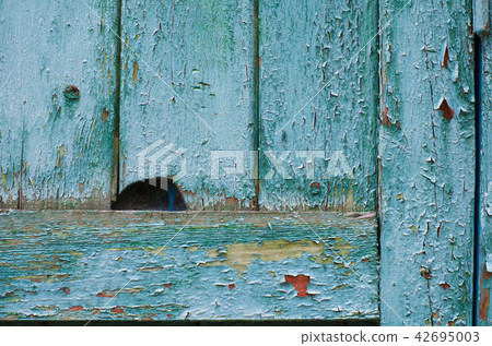 Vintage wooden background with peeling paint 42695003
