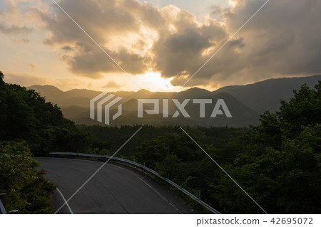 Sunset from the Nasushiobara Sunshine Momji Line in Tochigi Prefecture Sunset (July) 42695072