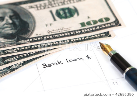 Reminder "bank loan" in calendar Reminder "bank loan" in calendar 42695390