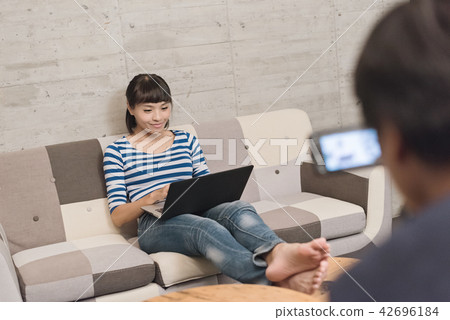using laptop recording video 42696184