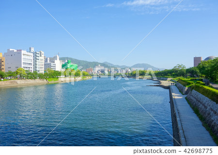Hiroshima / Ota River Hiroshima / Ota River 42698775