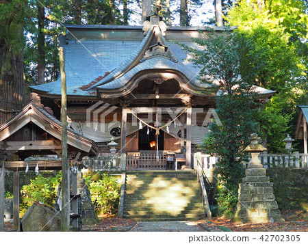 茨城縣久慈郡小松神社的主要神殿 42702305