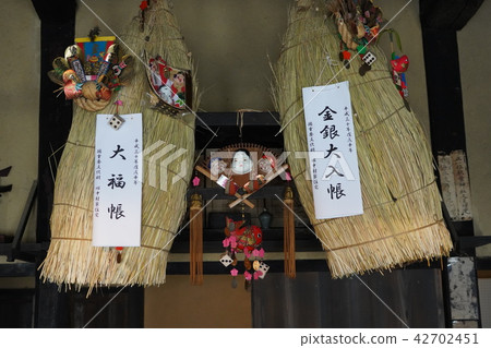 National Important Cultural Property (Former Nakamura House) 42702451