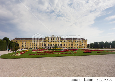 Schönbrunn Palace (Austria - Vienna) 42703590