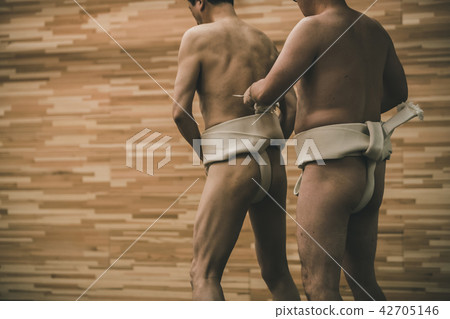 sumo wrestler's loincloth, tighten, sumo 42705146