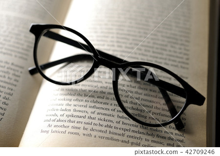 Every day reading 42709246