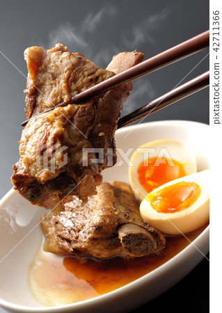Spareribs and boiled eggs Spareribs and boiled eggs 42711366