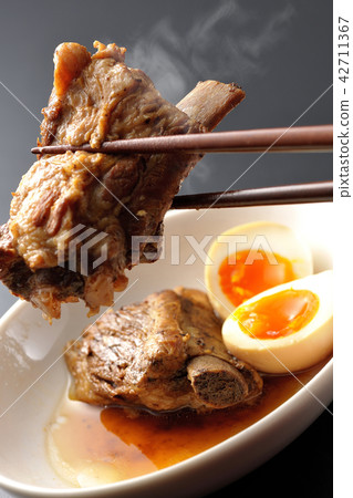 Spareribs and boiled eggs Spareribs and boiled eggs 42711367
