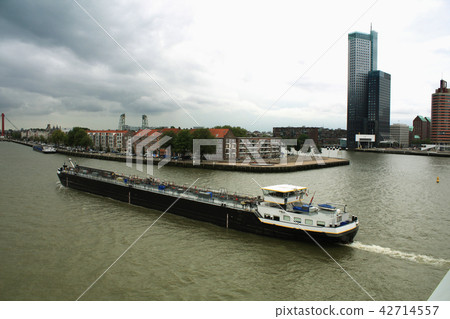 City of Rotterdam uptown skyline 42714557