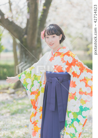 大學生 畢業生 畢業 42714823
