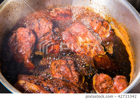 Chashiwew煮豬肉 42715342