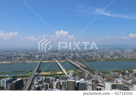 View Yodogawa from Osaka city air garden observatory 42716502