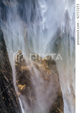 Close-up of of the Upper Yosemite Falls 42717253
