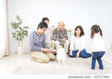 一個家庭 一個家庭 42717304