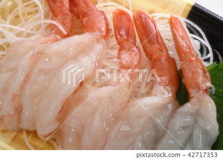 Shrimp Shrimp Sashimi 42717353