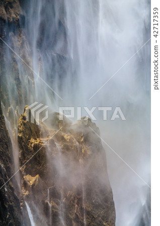 Close-up of of the Upper Yosemite Falls 42717359