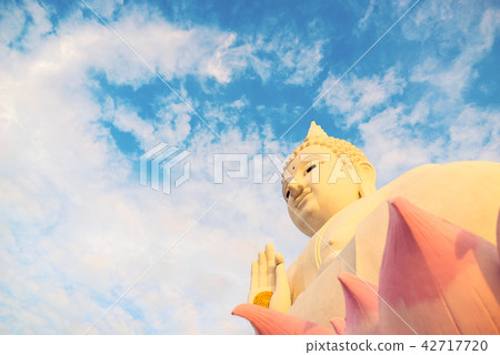 Sky background, cloud Sky background, cloud 42717720